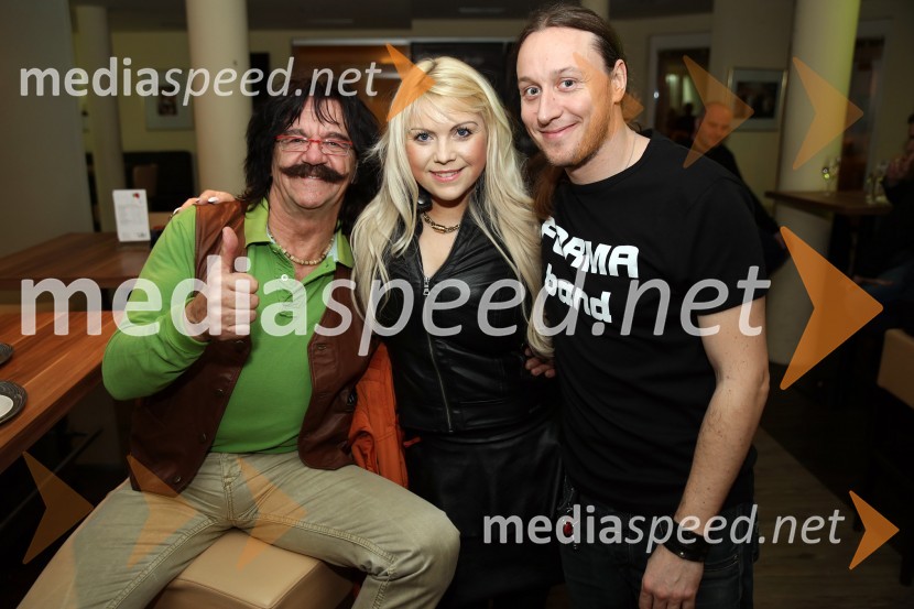  Slavko Kovačič-Spidi, glasbenik;  Vesna Mujakovič, lastnica lokala nova Avenija;  Marko Soršak-Soki, bobnar, skupina Elvis JacksonFitnes party s Forma bandom