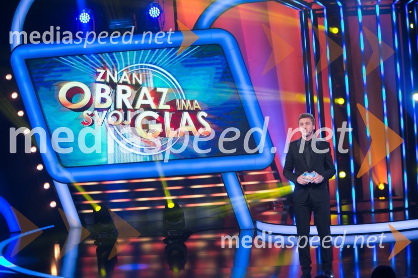  Denis Avdić, voditeljZnan obraz ima svoj glas, 1. oddaja