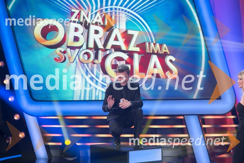  Denis Avdić, voditeljZnan obraz ima svoj glas, 1. oddaja