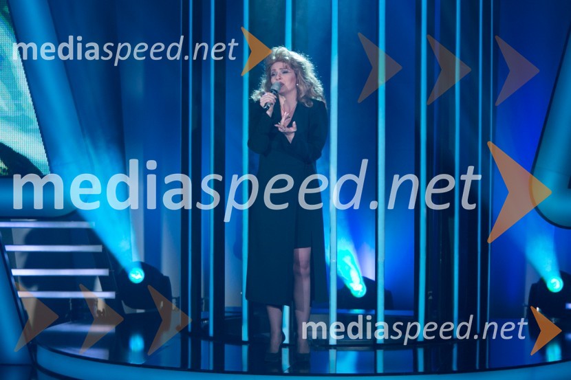  Nuška Drašček, pevkaZnan obraz ima svoj glas, 1. oddaja