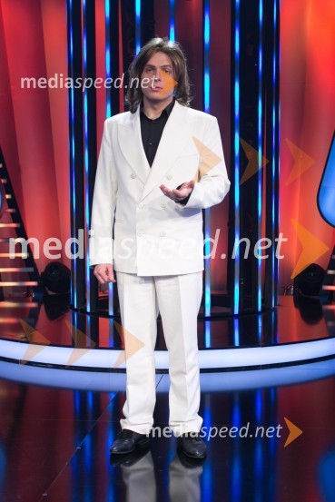  Klemen Bunderla, moderator, radio AktualZnan obraz ima svoj glas, 1. oddaja