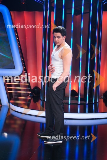  Tim Kores - Kori, glasbenikZnan obraz ima svoj glas, 1. oddaja