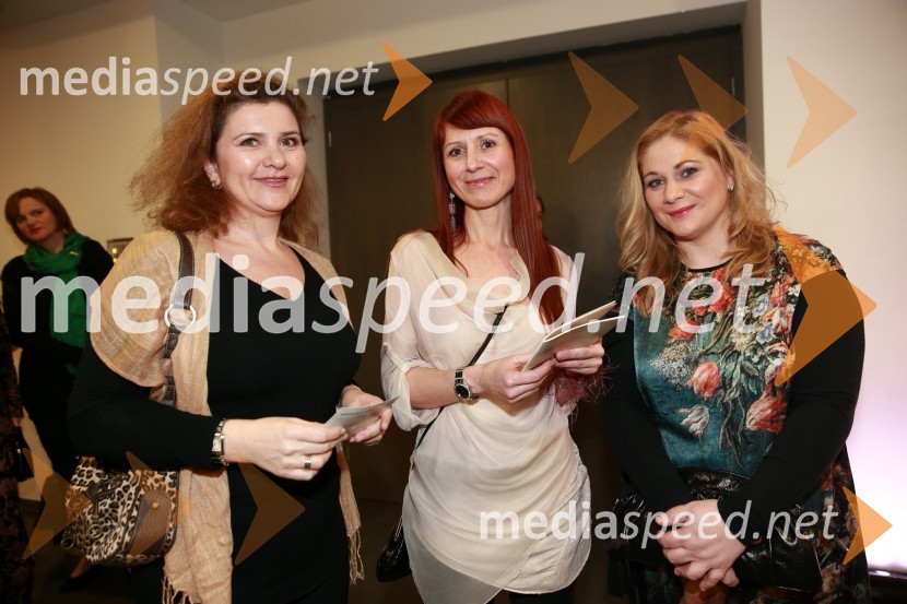  Dolores Podbevšek, direktorica marketinga Delo, d.d.;  Danica Maček, vodja ključnih kupcev, Delo d.d.;  Nina Jerančič, skrbnica blagovne znamke Ona in OnaPlusOna 365 za leto 2014 je Ninna Kozorog