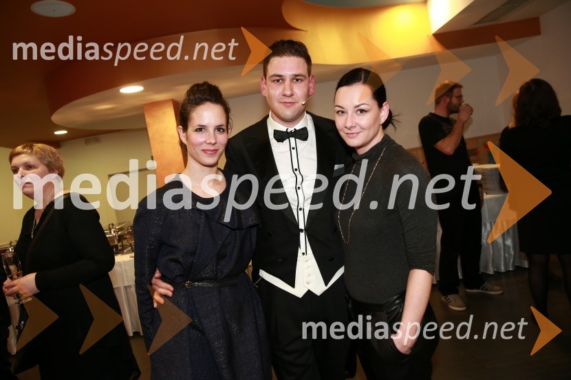  Sandra Baran, MSL;  Gašper Konec- Koki, pianist;  Neža Maček, ustanoviteljica platforme EntsaneOna 365 za leto 2014 je Ninna Kozorog