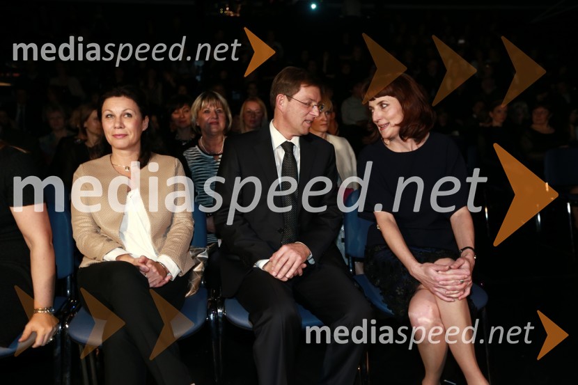  Vesna Arnšek; prof. dr. Miro Cerar, predsednik vlade Republike Slovenije;  Sabina Obolnar, urednica revij Ona ter OnaplusOna 365 za leto 2014 je Ninna Kozorog