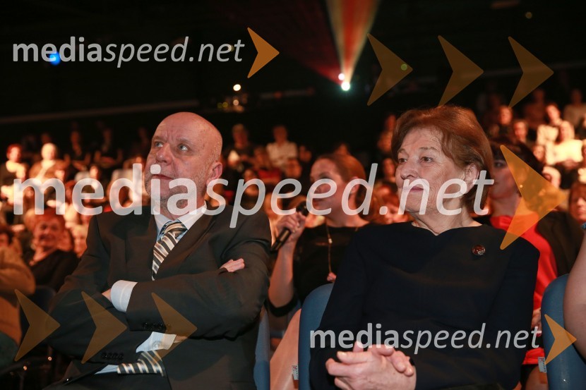 dr. Marjan Sedej, direktor, Lekarna Ljubljana;  Štefka KučanOna 365 za leto 2014 je Ninna Kozorog