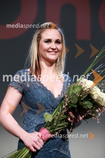 dr. Ninna Kozorog, zdravnica, predsednica društva HumanitarčekOna 365 za leto 2014 je Ninna Kozorog