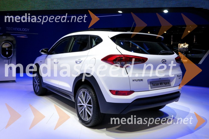 Hyundai Tuscon Hybrid85. avtomobilski salon Ženeva 2015