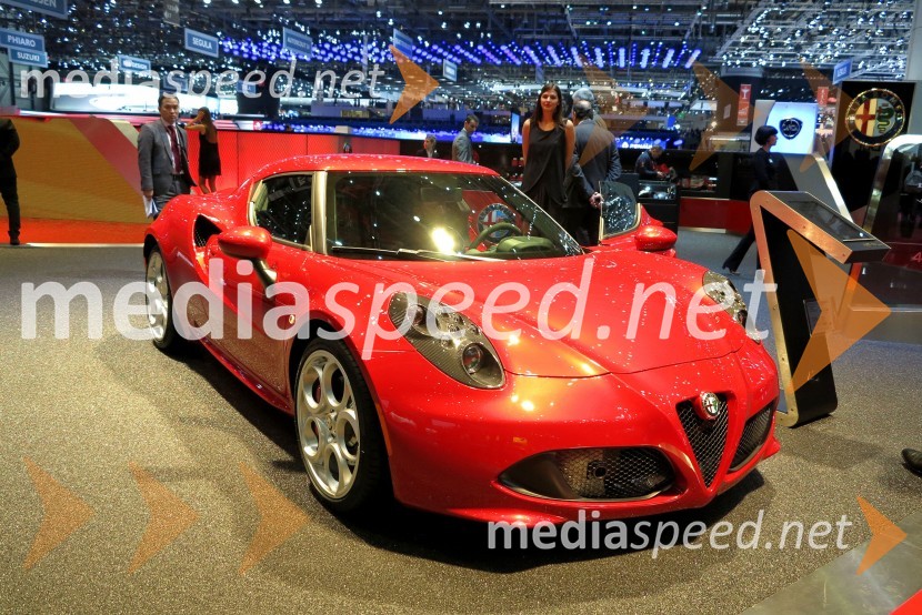 Alfa Romeo 4C Coupe85. avtomobilski salon Ženeva 2015