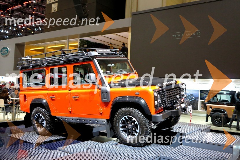 Land Rover Defender85. avtomobilski salon Ženeva 2015