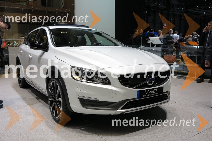 Volvo V60 Cross Country85. avtomobilski salon Ženeva 2015