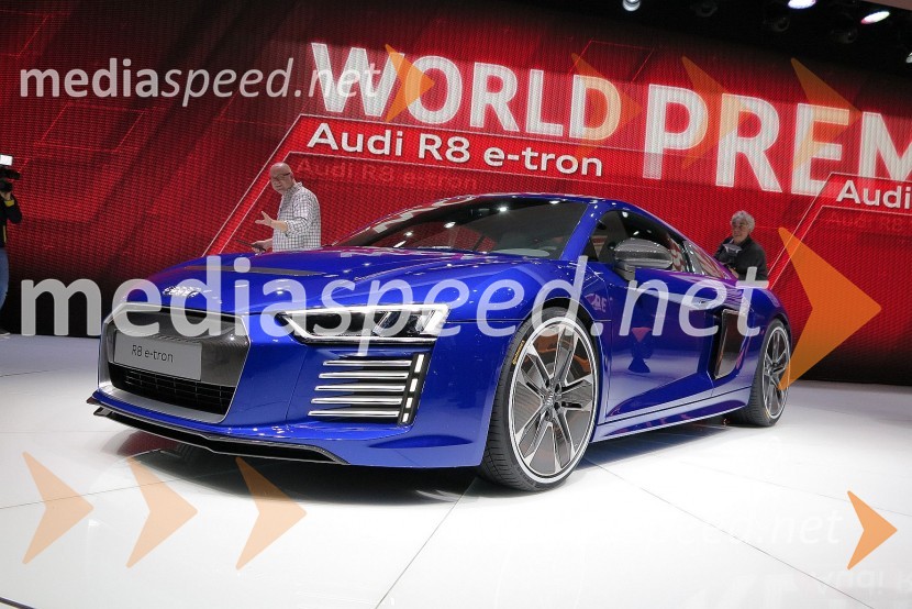 Audi R8 e-tron85. avtomobilski salon Ženeva 2015