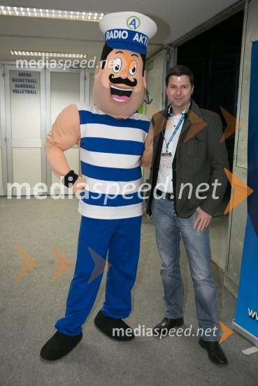  Igor Klun, namestnik direktorja Skupina Krater – Krater MediaAktualov dan žena 2015