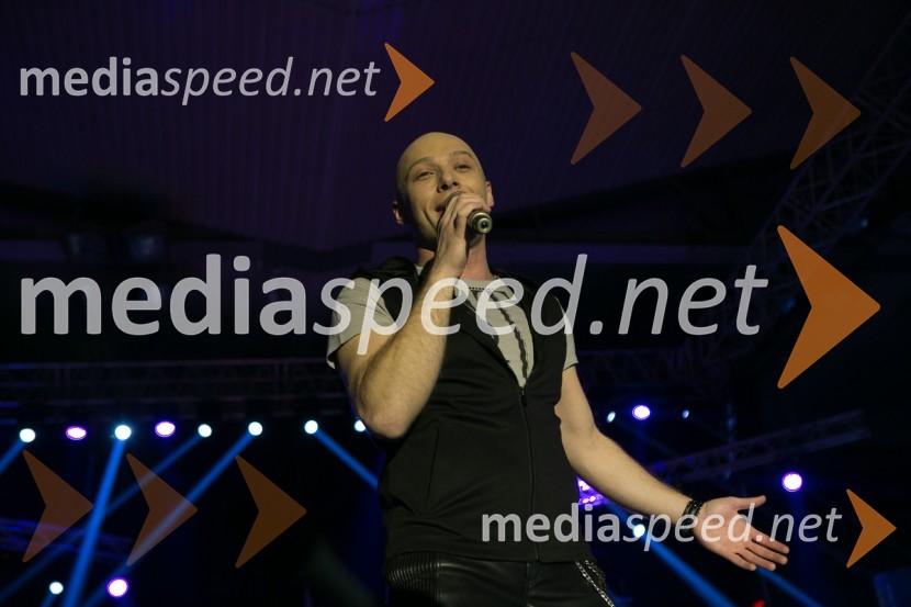  Mario Roth, pevec skupine Grupa VigorAktualov dan žena 2015