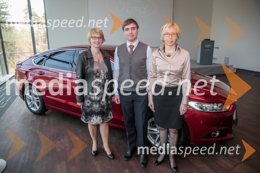  Katja Hvala, vodja odnosov z javnostmi pri Summit Motors;  Uroš Mihelčič, produktni specialist, Summit motors Ljubljana;  Tina Kambič, Summit Motors LjubljanaNovi Ford Mondeo, predstavitev