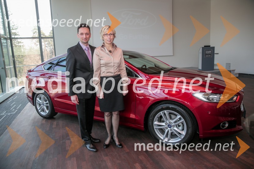  David Jurič, generalni direktor Summit motors Ljubljana;  Tina Kambič, Summit Motors LjubljanaNovi Ford Mondeo, predstavitev