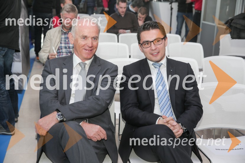  Jože  Mermal, predsednik uprave BTC-ja;  Lothar Schupet,  generalni direktor BMW Group SlovenijaPredstavitev znamke BMW i