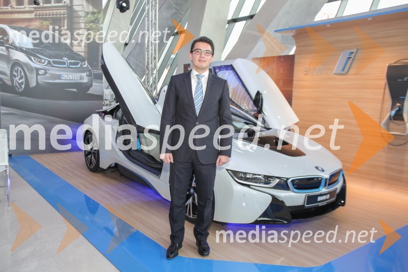  Lothar Schupet,  generalni direktor BMW Group SlovenijaPredstavitev znamke BMW i