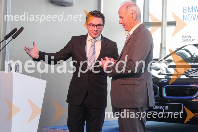  Lothar Schupet,  generalni direktor BMW Group Slovenija;  Jože  Mermal, predsednik uprave BTC-jaPredstavitev znamke BMW i