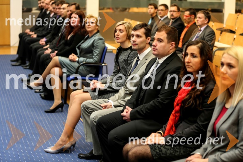 dr.  Mateja  Matajič, Ekonomsko-poslovna fakulteta, Univerza v Mariboru; dr.  Alenka Berger Škrk , Pravna fakulteta, Univerza v Mariboru ; dr.  Hugo  Maučec , Fakulteta za gradbeništvo, Univerza v Mariboru ; dr.  Miha  Oman, Fakulteta za kemijo in kemijsko tehnologijo, Univerza v Mariboru; dr.  Maša Knez Hrnčič, Fakulteta za kemijo in kemijsko tehnologijo, Univerza v Mariboru; dr. Tina Perko, Fakulteta za kemijo in kemijsko tehnologijo, Univerza v MariboruUniverza v Mariboru, promocija doktorjev znanosti, marec 2015