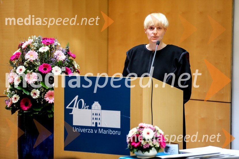 prof. dr. Mihaela Koletnik, prorektorica Univerze v MariboruUniverza v Mariboru, promocija doktorjev znanosti, marec 2015