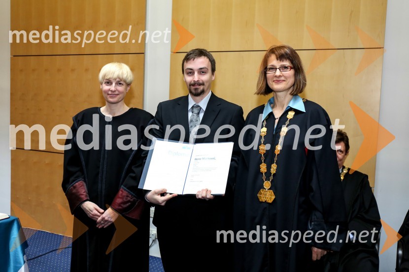 prof. dr. Mihaela Koletnik, prorektorica Univerze v Mariboru; dr. Rene  Markovič, Fakulteta za naravoslovje in matematiko, Univerza v Mariboru; prof. dr.  Nataša Vaupotič, dekanica,  Fakulteta za naravoslovje in matematiko, Univerza v MariboruUniverza v Mariboru, promocija doktorjev znanosti, marec 2015