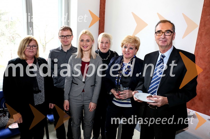 prof. dr.  Mojca  Škerget, Fakulteta za kemijo in kemijsko tehnologijo, Univerza v Mariboru;  ... ; dr. Tina Perko, Fakulteta za kemijo in kemijsko tehnologijo, Univerza v Mariboru;  ... ;  ... ;  ... Univerza v Mariboru, promocija doktorjev znanosti, marec 2015