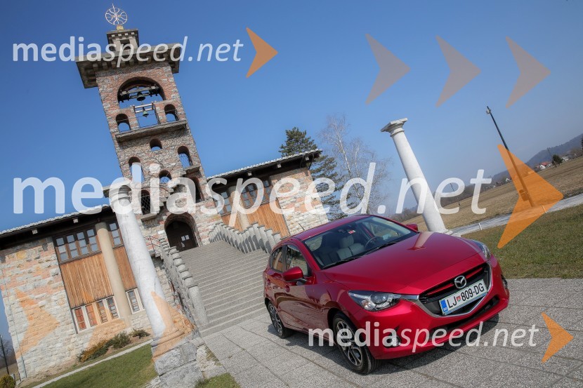 Mazda2Mazda2, slovenska predstavitev