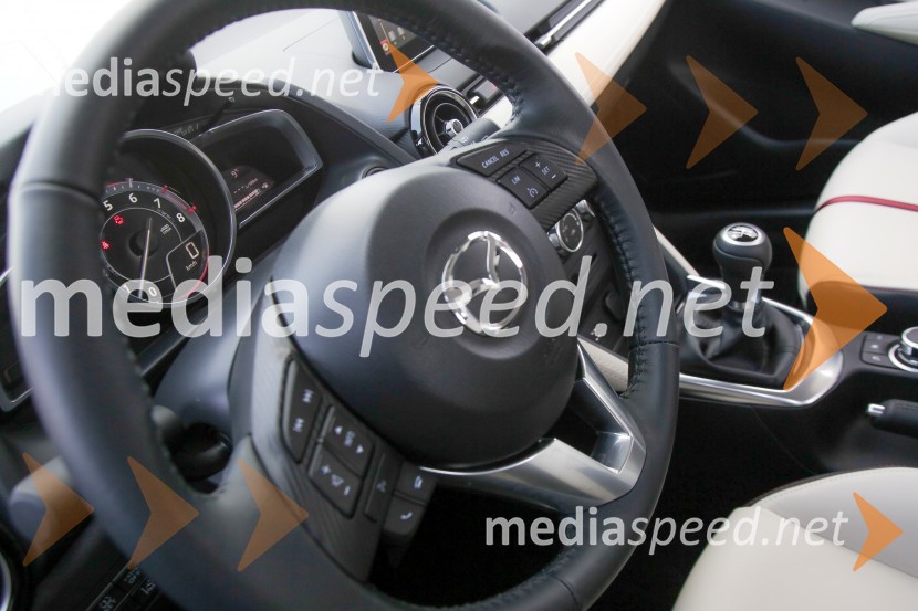 Mazda2Mazda2, slovenska predstavitev