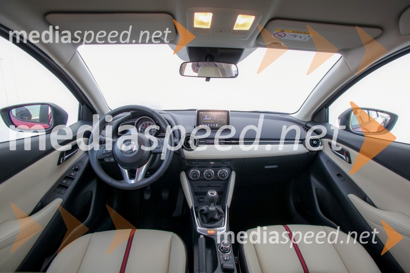 Mazda2Mazda2, slovenska predstavitev