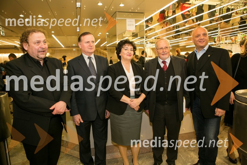  Darko  Brlek, direktor, Festival Ljubljana;  Ivan Bizjak; mag. Julijana Bizjak Mlakar, ministrica za kulturo; prof. dr. Primož Kuret, vodja mednarodnega muzikološkega simpozija;  Damjan Damjanovič, direktor Slovenske filharmonije 30. Slovenski glasbeni dnevi, otvoritev