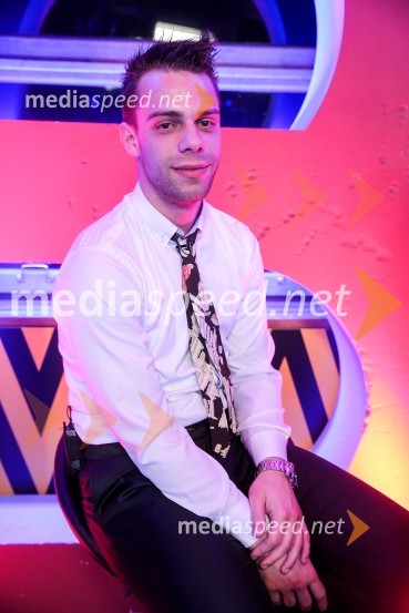  Emi Nikočević, tekmovalec v resničnostnem šovu BarBar zapustila Eva