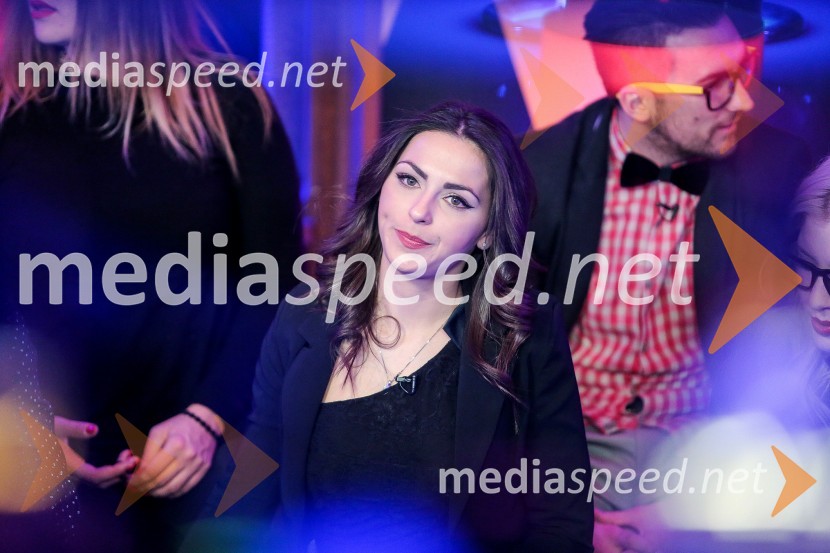 Suzana Zeković, tekmovalka v resničnostnem šovu BarBar zapustila Eva