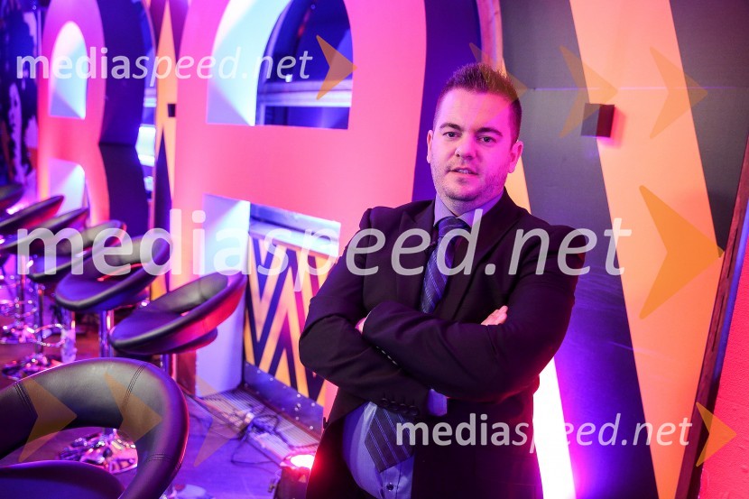  Denis Vikić, manager BaraBar zapustila Eva