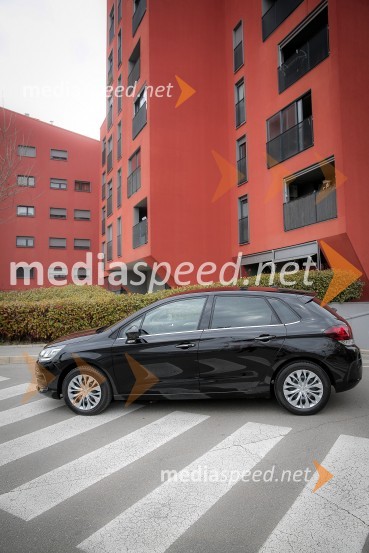 Citroën C4Prenovljena linija Citroën C4