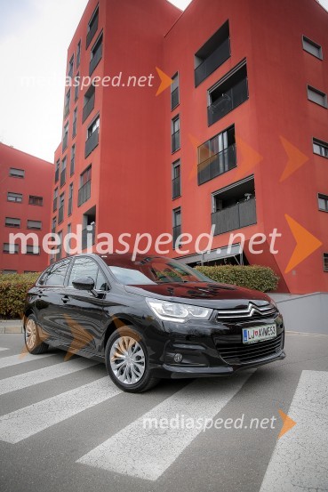 Citroën C4Prenovljena linija Citroën C4