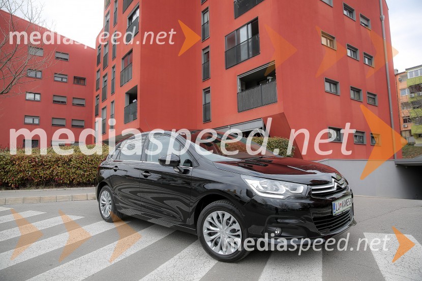 Citroën C4Prenovljena linija Citroën C4