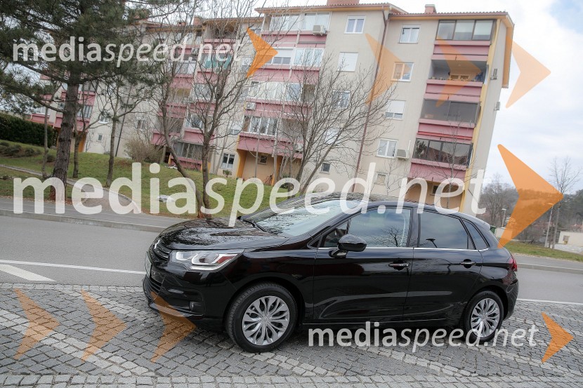 Citroën C4Prenovljena linija Citroën C4