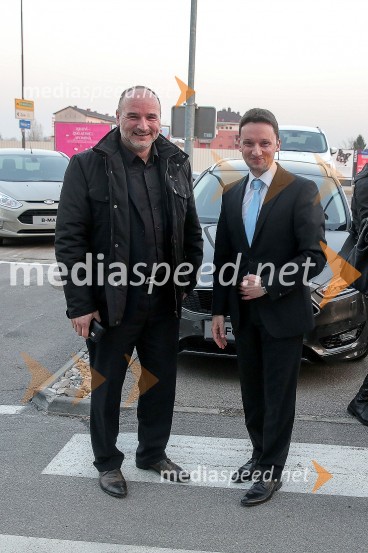  ... ;  David Jurič, generalni direktor Summit motors LjubljanaKoncert s Perpetuum Jazzile in novim Ford Focusom