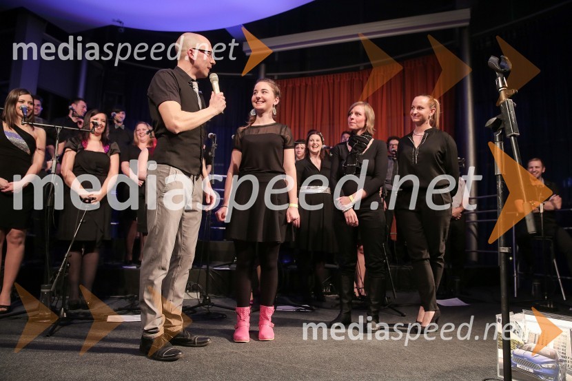  Jan Trost, član Perpetuum Jazzile;  ... ;  ... ;  ... Koncert s Perpetuum Jazzile in novim Ford Focusom