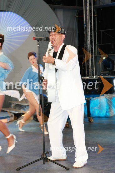 Taljub Lapajne, pevec30. festival Melodij morja in sonca, 1. polfinalni večer