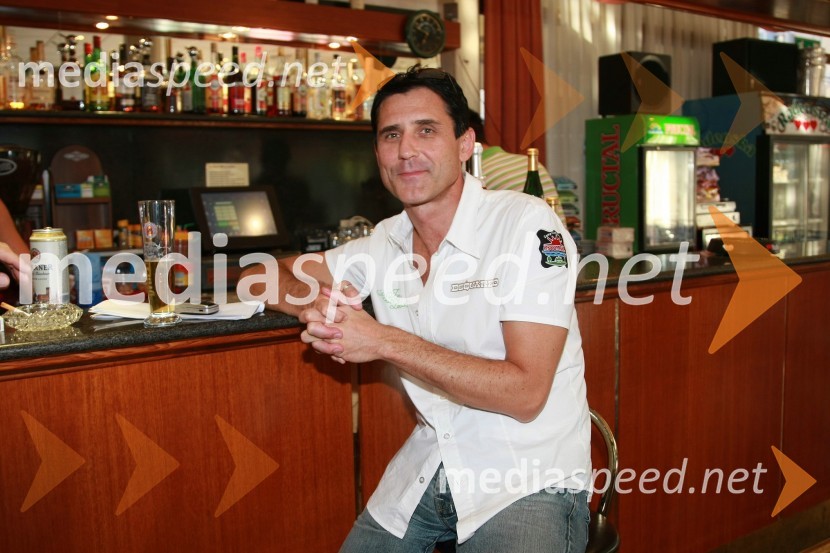 Stojan Auer, NET TV30. festival Melodij morja in sonca, 1. polfinalni večer