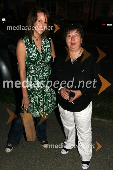 Polona Baš, Miss Universe 2003 in Dragica Petrovič, režiserka ter producentkaPraznovanje rojstnega dne Jurija Bradača v Cafe Bar Avenue