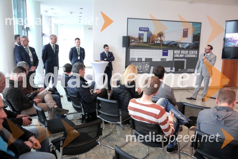 Novost na avto-sceni: Volvo XC90