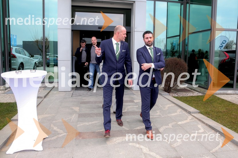 Novost na avto-sceni: Volvo XC90