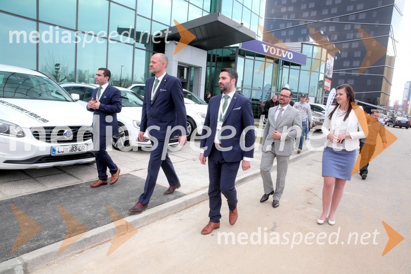 Novost na avto-sceni: Volvo XC90