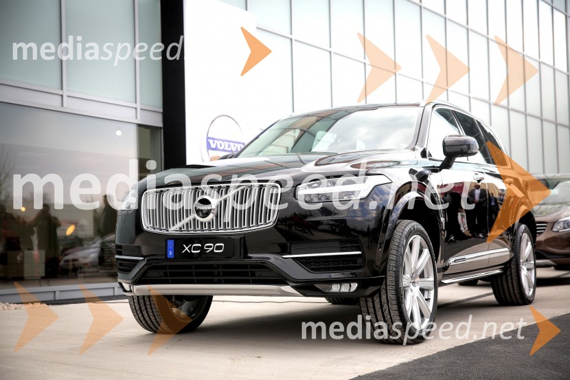 Novost na avto-sceni: Volvo XC90Novost na avto-sceni: Volvo XC90