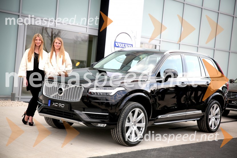  ... ;  Maruša HorvatNovost na avto-sceni: Volvo XC90