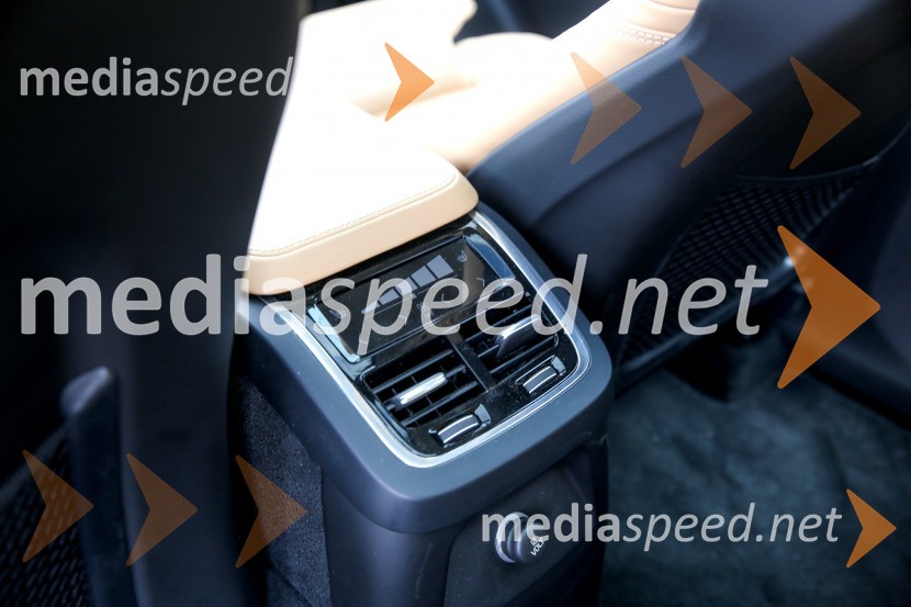 Novost na avto-sceni: Volvo XC90Novost na avto-sceni: Volvo XC90