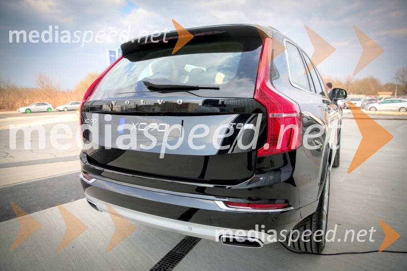 Novost na avto-sceni: Volvo XC90Novost na avto-sceni: Volvo XC90